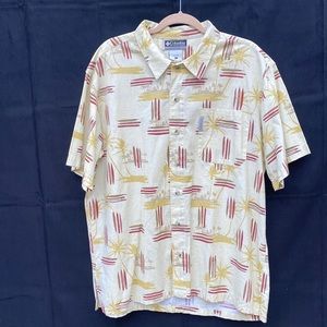 Columbia 100% Cotton Short Sleeved Button Down Shirt, Size L